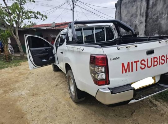 Mitsubishi L200