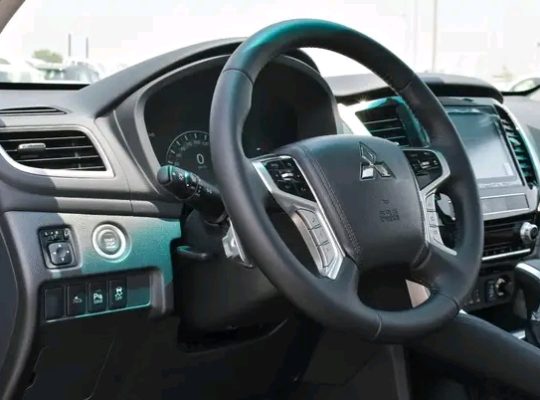 Mitsubishi Montero Sport