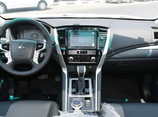 Mitsubishi Montero Sport