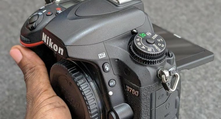 Nikon camera D750