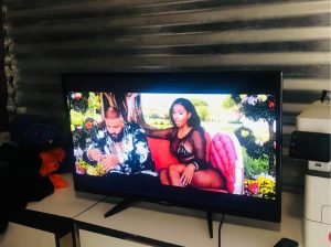 Téléviseur 32 pouces