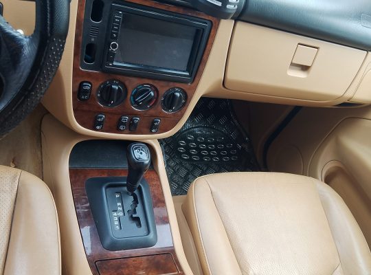 Mercedes Benz ML 320