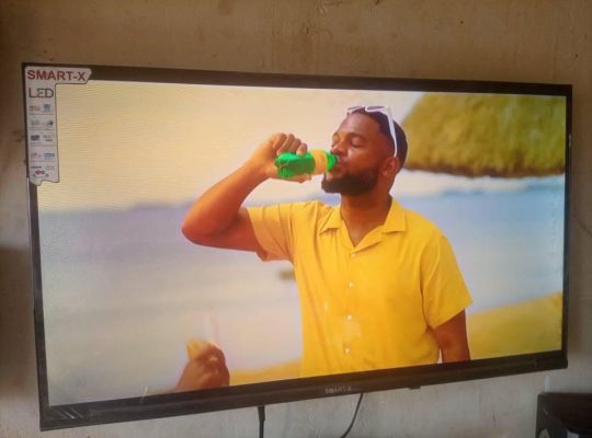Smart TV 32 pouces sans flamme