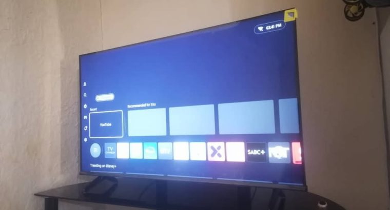 Hisense 43 pouces smart tv box