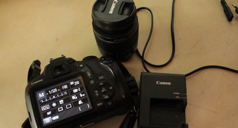 Appareil photo Canon 1200d