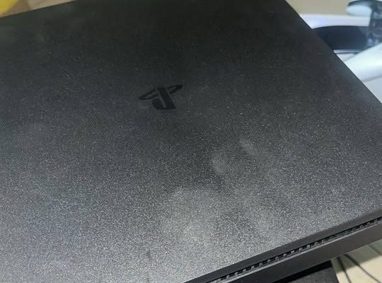 2 PS4 Slim en promotion