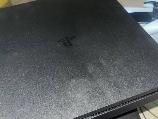 2 PS4 Slim en promotion