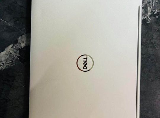 Ordinateur portable Dell Inspiron 13
