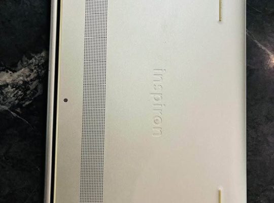 Ordinateur portable Dell Inspiron 13