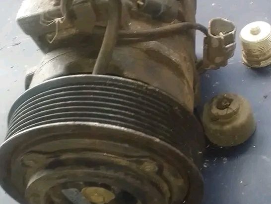 Compresseur Toyota Alphard