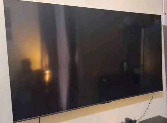Téléviseur intelligent QLED TCL 65 pouces