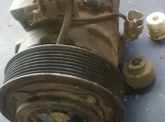 Compresseur Toyota Alphard