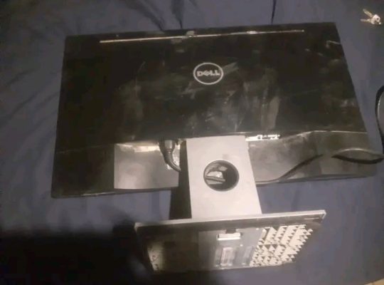 Moniteur Dell 24 pouces