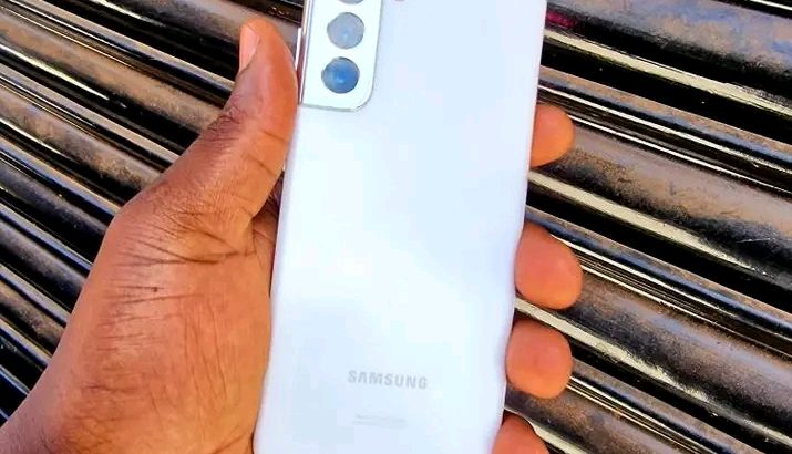 Samsung Galaxy S21 5G