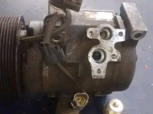 Compresseur Toyota Alphard