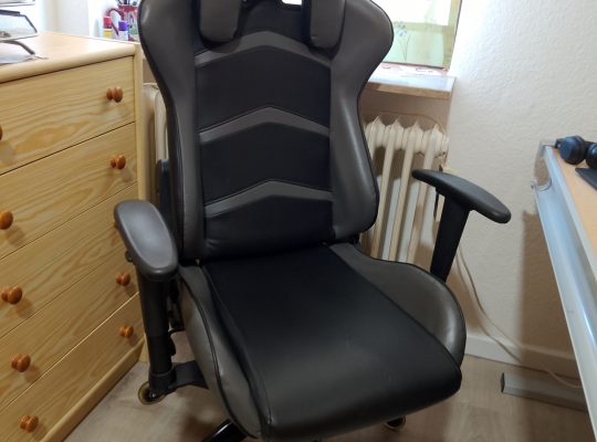 Gamestuhl auch für Büro