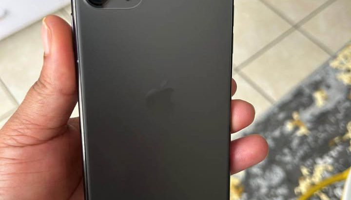 iPhone 11 Pro max