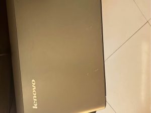 Ordinateur portable Lenovo