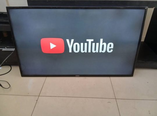 Télé intelligente Samsung 46 pouces
