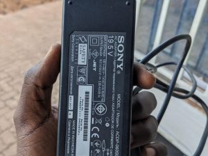 Adaptateur secteur