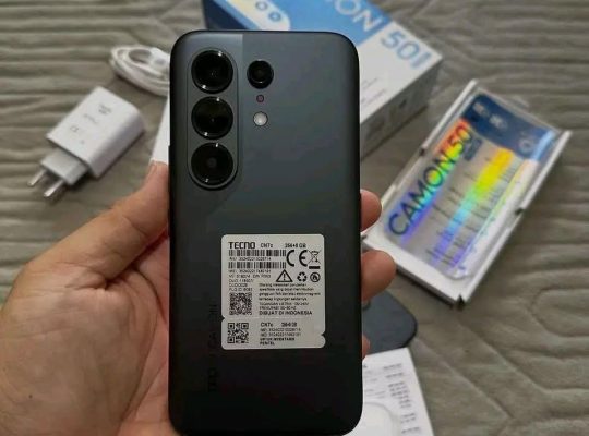 Tecno Camon 50