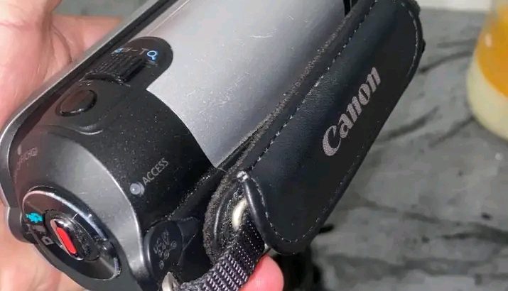 Caméscope vintage des années 2000
