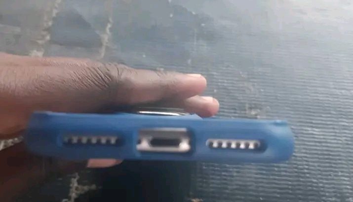 iphone 8 64Go