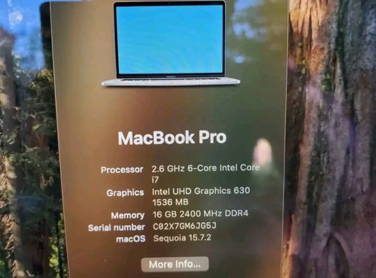 Apple MacBook Pro 15 pouces, 2018, i7