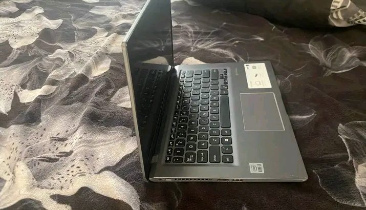 Asus Vivobook 10e génération