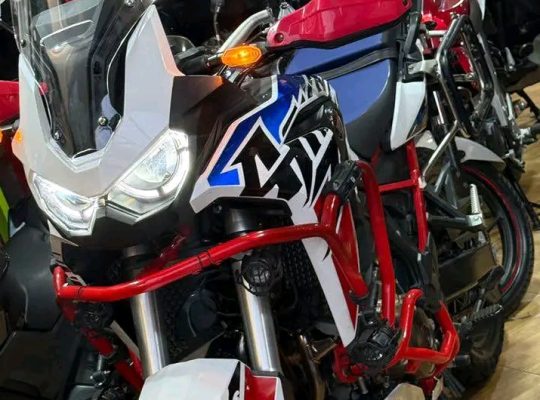 Honda African Twin 1100