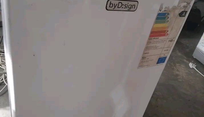 Mini-frigidaire
