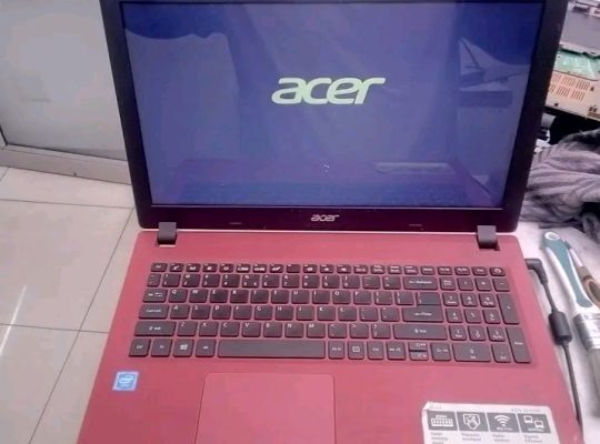 Acer Aspire A315, processeur Intel Celeron