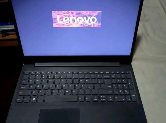 Lenovo Ryzen 3
