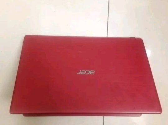Acer Aspire A315, processeur Intel Celeron