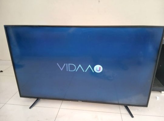 Télé intelligente Hisense 58 pouces avec commande
