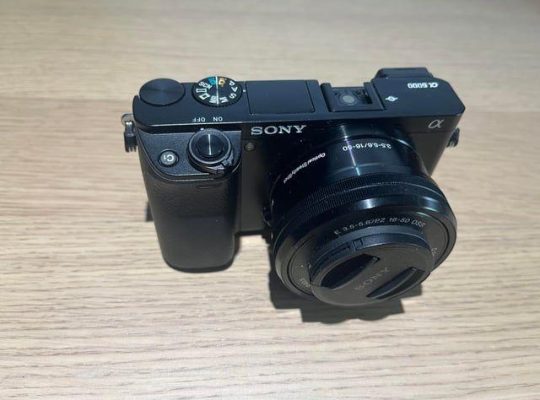Sony Alpha 6000