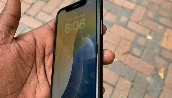 iPhone XR