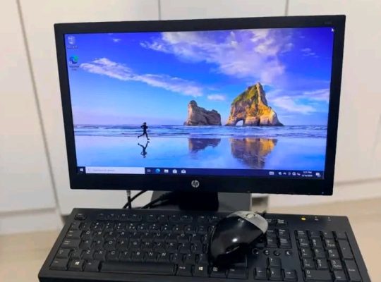 HP Pro 3500 Series MT Core i3
