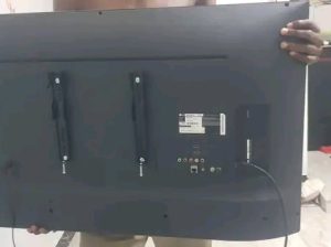 LG Smart TV 43 pouces