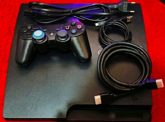 PLAYSTATION 3 SLIM