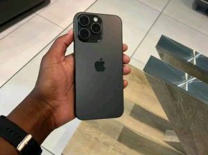 IPHONE 15 PRO MAX 256 Go