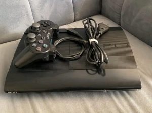 Neat PS3 Super Slim (500 Go)