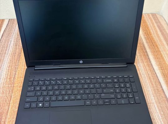 HP LAPTOP