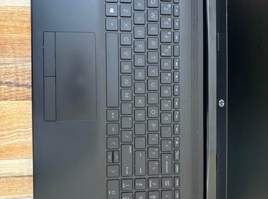HP LAPTOP