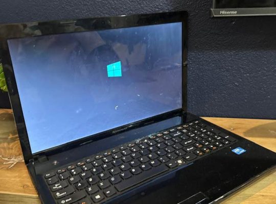 Ordinateur portable Lenovo