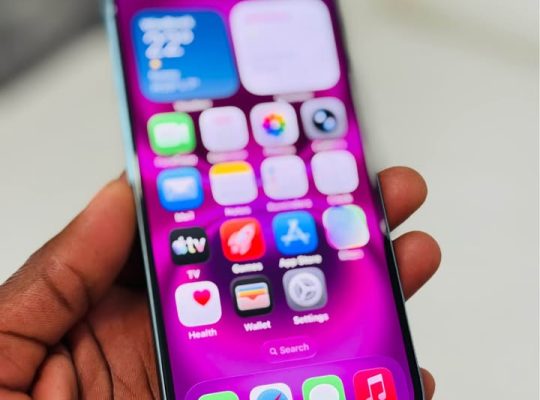 iPhone 16 128GB