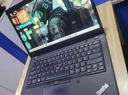 ThinkPad T14, Core i5