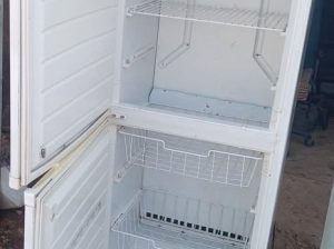 Réfrigérateur vertical et profond