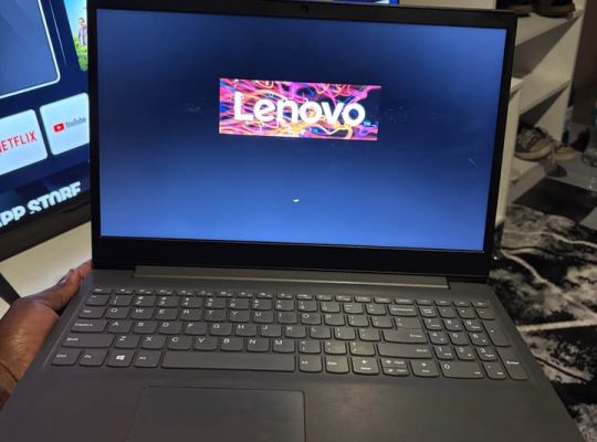 Lenovo Rayzen 3