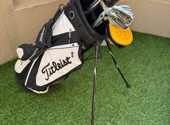Set complet de golf haut de gamme pour gauchers